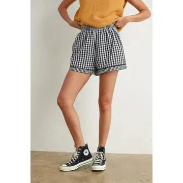 Checkmate Shorts shorts buttermelon