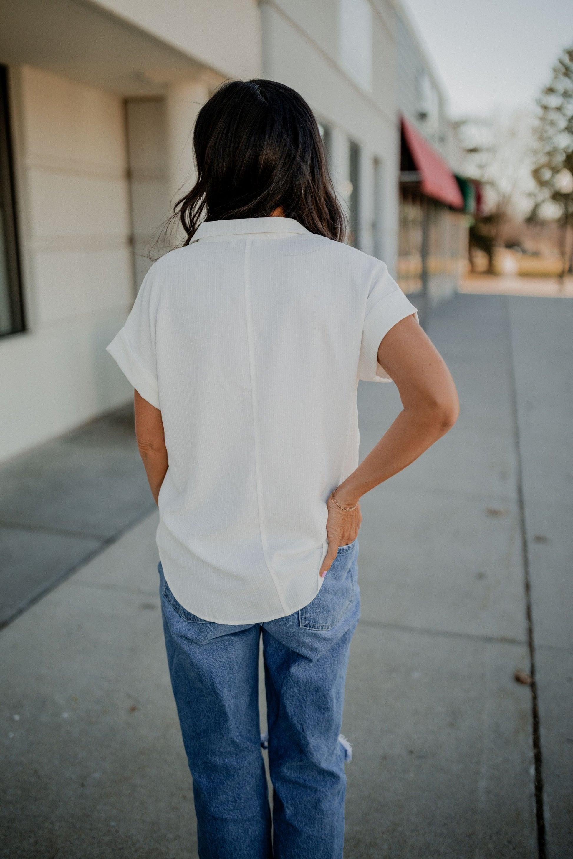 Ashley Cuffed Sleeve Button Down Top blu pepper 