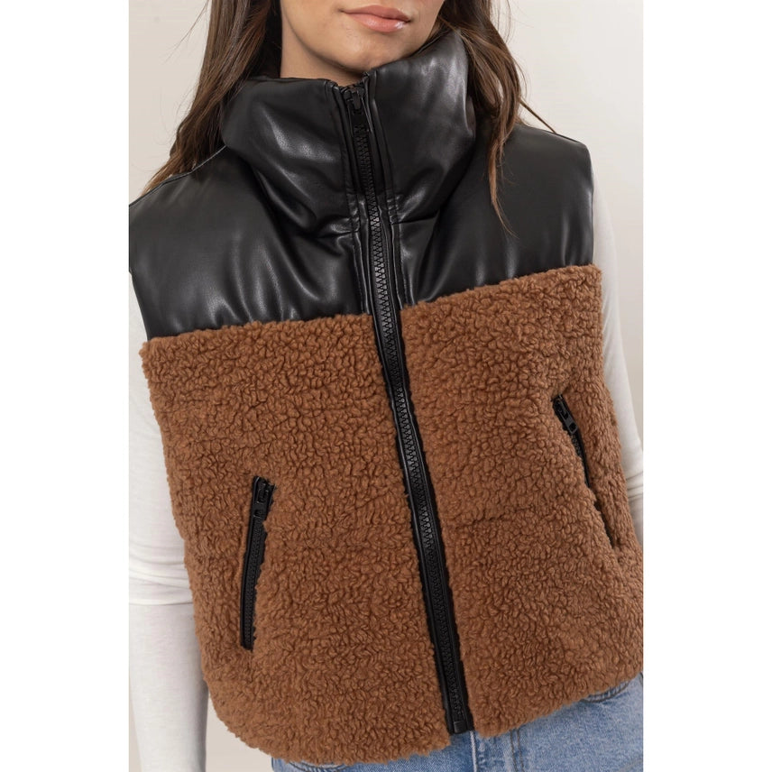 CoCo Sherpa Puffer Vest jacket Hyfve 