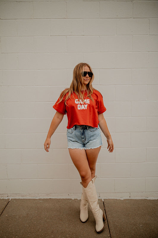 Game Day Cropped Tee T-Shirt Le Lis 
