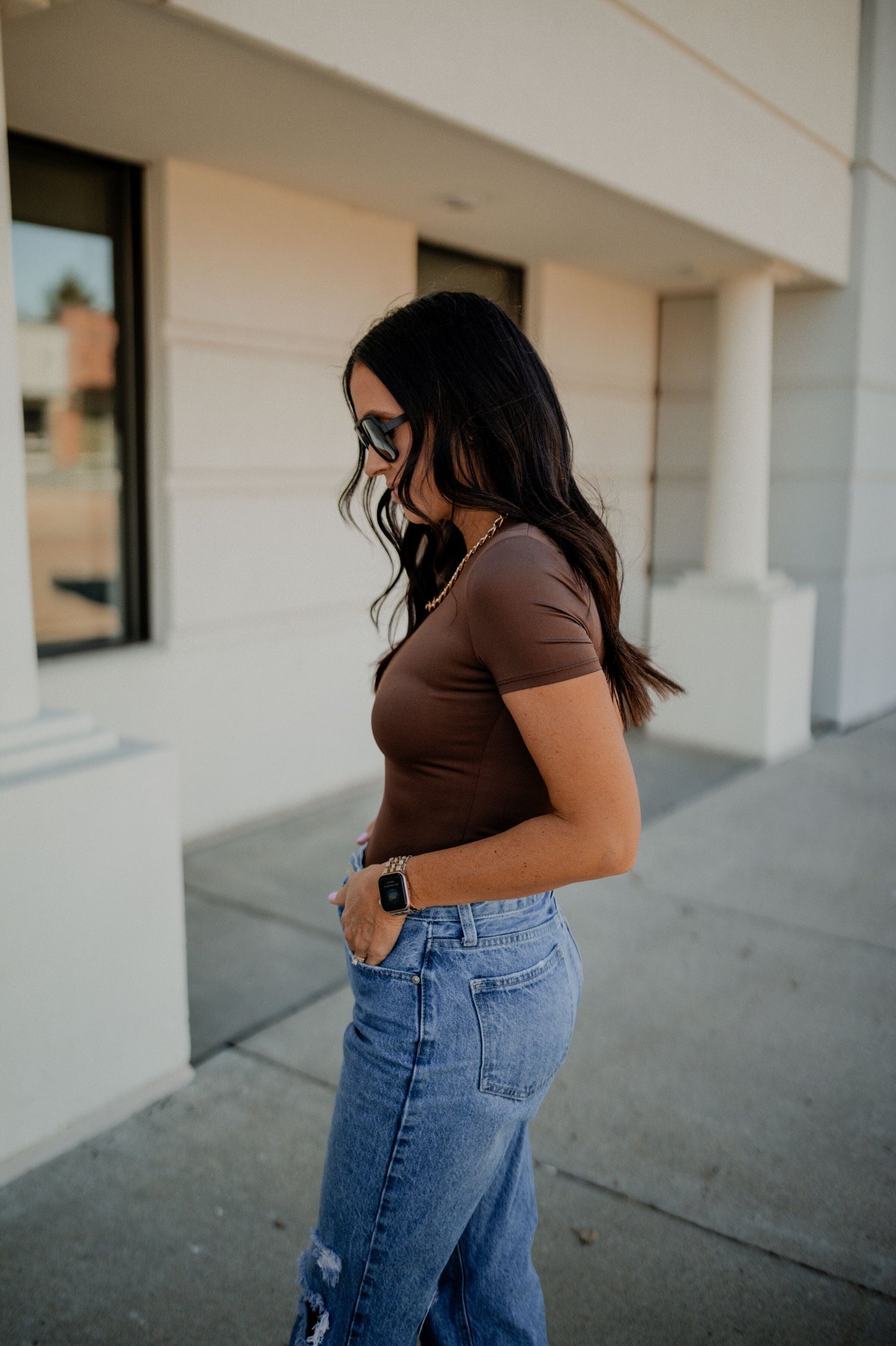 Mocha Bliss Short-Sleeve Bodysuit Top blu pepper 